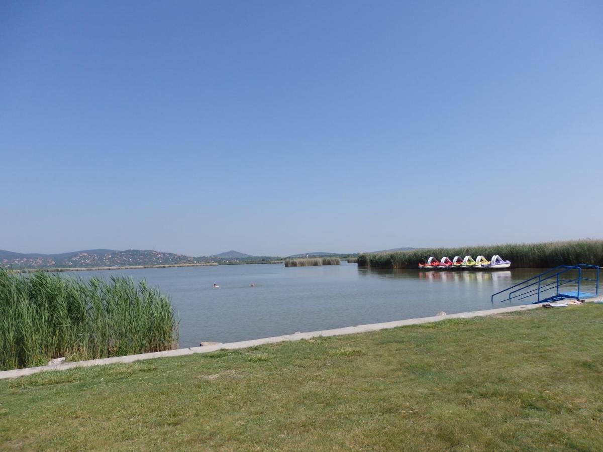 Orgona Vendégház Velence Exterior foto